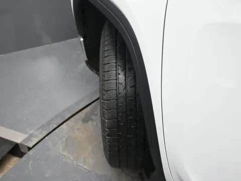 More photos of 2022 GMC SIERRA 1500 SLE at Mike Molstead Chevrolet, GMC, IA