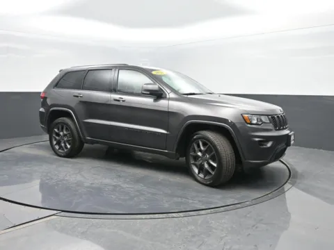 More photos of 2021 JEEP GRAND CHEROKEE at Mike Molstead Chevrolet, GMC, IA