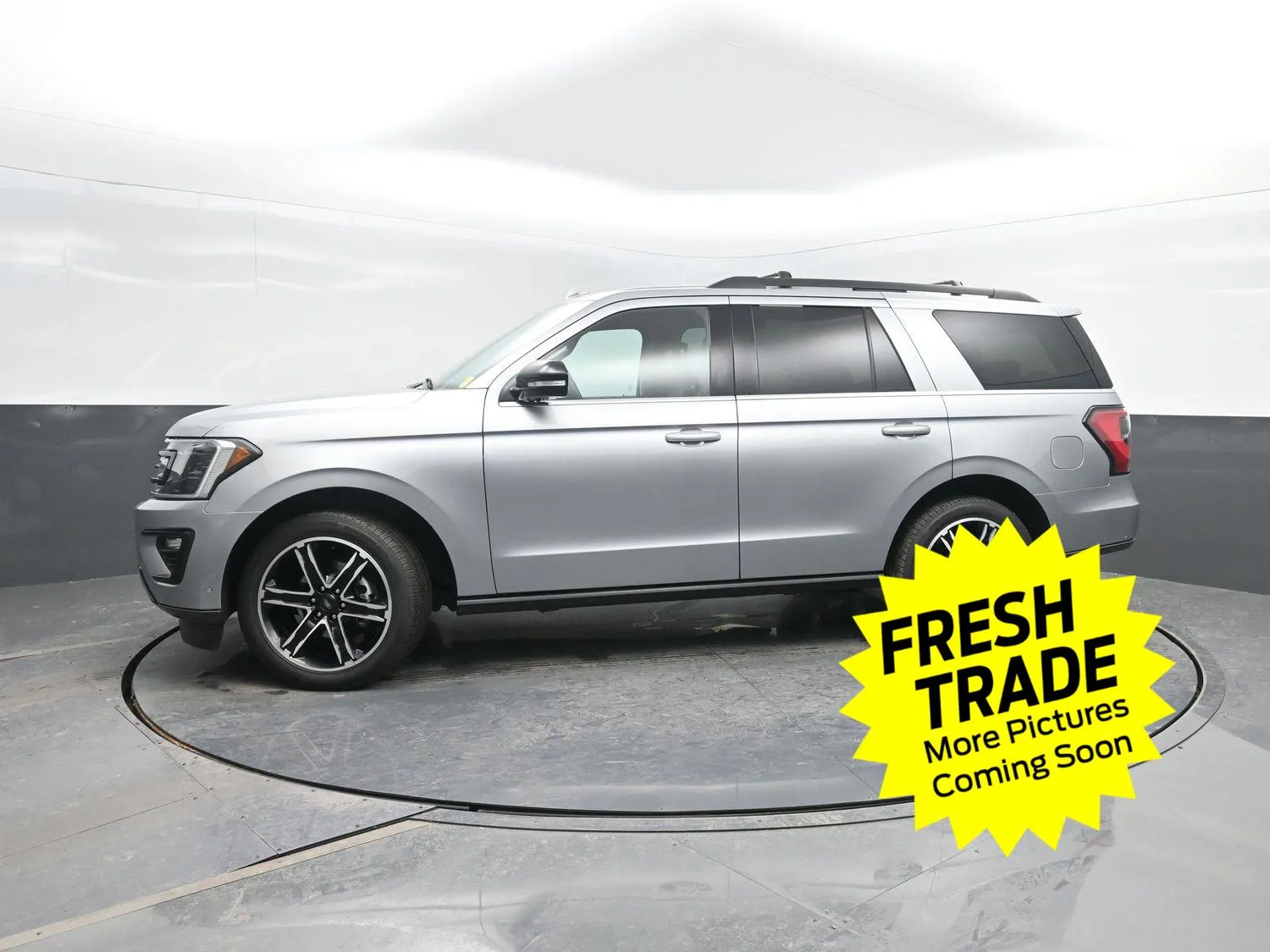 Silver 2021 FORD EXPEDITION Limited for sale in Charles City, IA