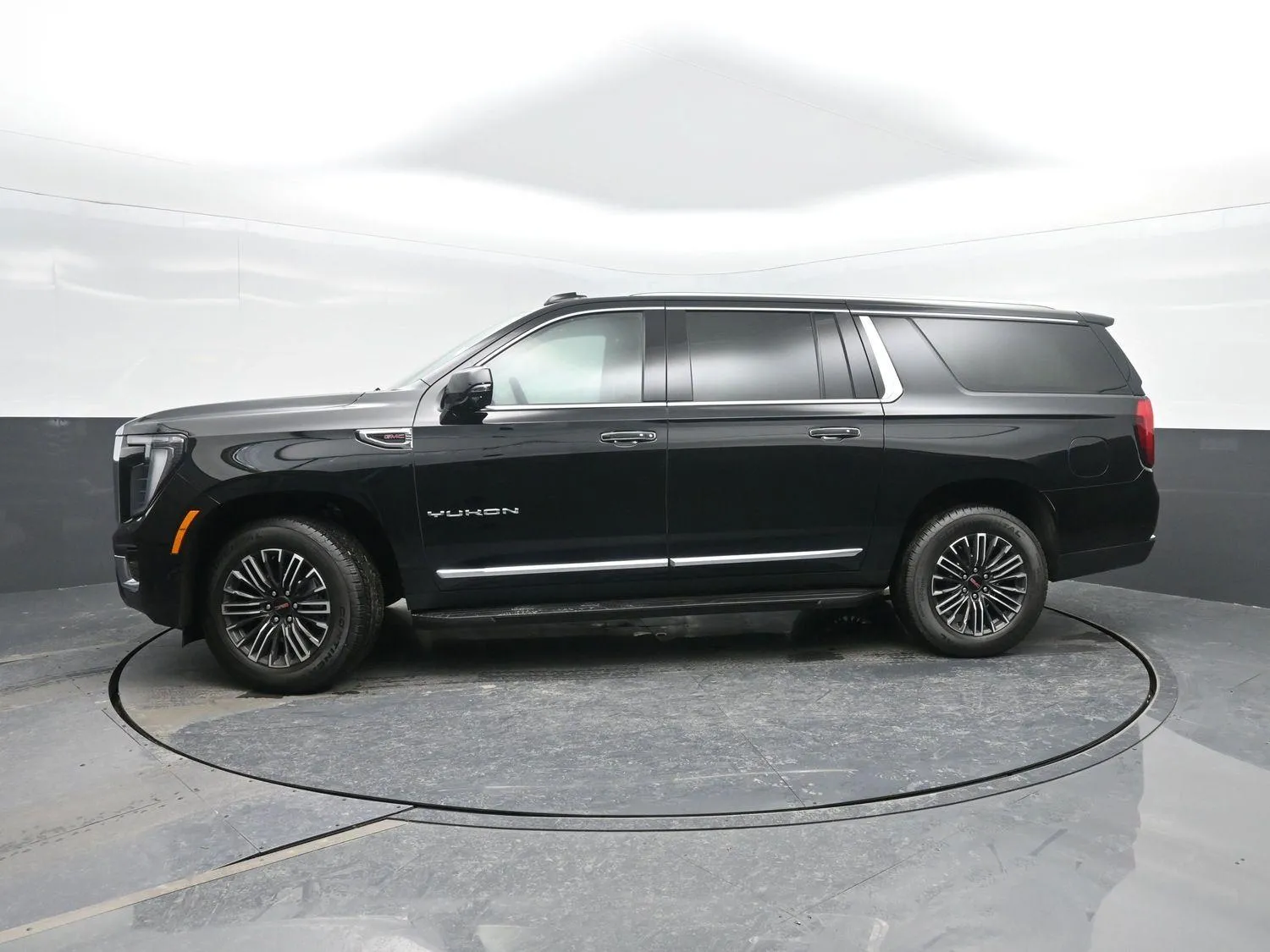 Black 2026 GMC Yukon XL Elevation for sale in Charles City, IA