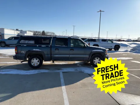 More photos of 2006 GMC SIERRA 1500 at Mike Molstead Chevrolet, GMC, IA