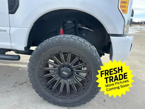 More photos of 2017 Ford Super Duty F-250 XLT at Mike Molstead Chevrolet, GMC, IA