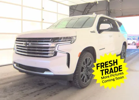 White 2024 Chevrolet Suburban High Country for sale in Charles City, IA