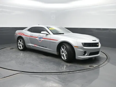 More photos of 2010 Chevrolet Camaro 2SS at Mike Molstead Chevrolet, GMC, IA