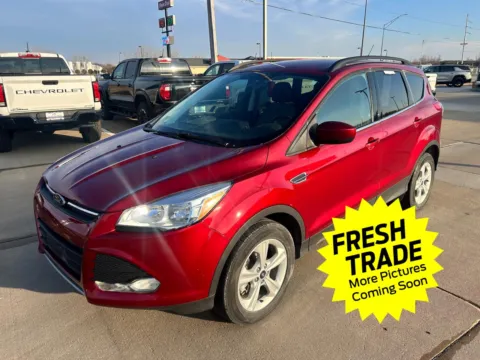 Red 2014 Ford Escape SE for sale in Charles City, IA