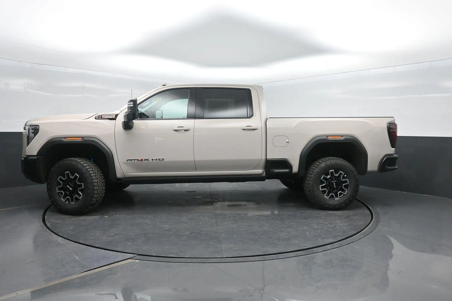 White 2026 GMC Sierra 2500HD AT4X for sale in Charles City, IA