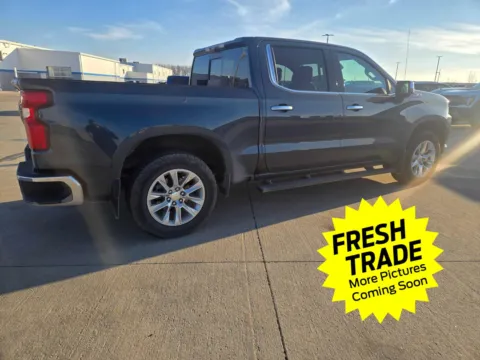 More photos of 2021 Chevrolet Silverado 1500 LTZ at Mike Molstead Chevrolet, GMC, IA