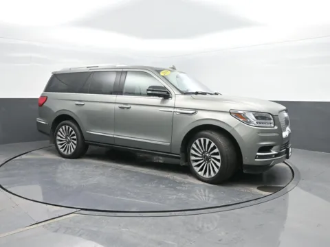 More photos of 2019 Lincoln Navigator Reserve at Mike Molstead Chevrolet, GMC, IA