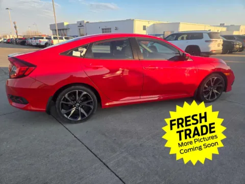 More photos of 2020 Honda Civic Sport at Mike Molstead Chevrolet, GMC, IA