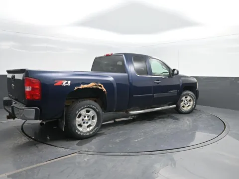 Photos of 2007 Chevrolet Silverado 1500 LT w/1LT for sale in Charles City, IA at Mike Molstead Chevrolet, GMC