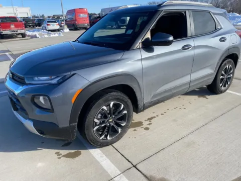 Gray 2022 Chevrolet Trailblazer LT for sale in Charles City, IA