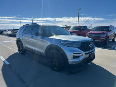 More photos of 2024 Ford Explorer ST at Mike Molstead Chevrolet, GMC, IA