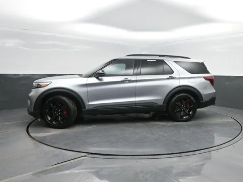 Silver 2024 Ford Explorer ST for sale in Charles City, IA