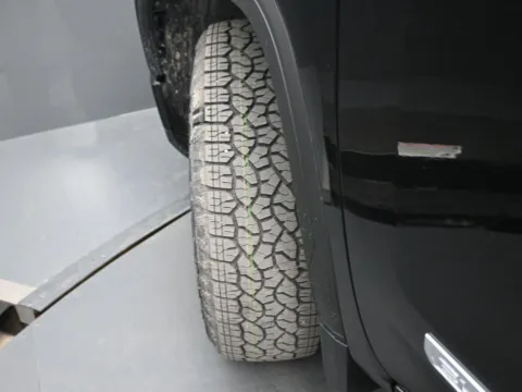 More photos of 2026 GMC Sierra 1500 Elevation at Mike Molstead Chevrolet, GMC, IA