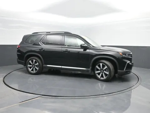 Another view of 2025 Honda Pilot Touring for sale in Charles City, IA at Mike Molstead Chevrolet, GMC