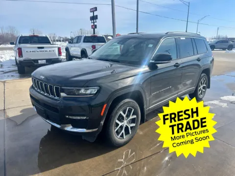 Yellow 2023 JEEP GRAND CHEROKEE L Limited for sale in Charles City, IA
