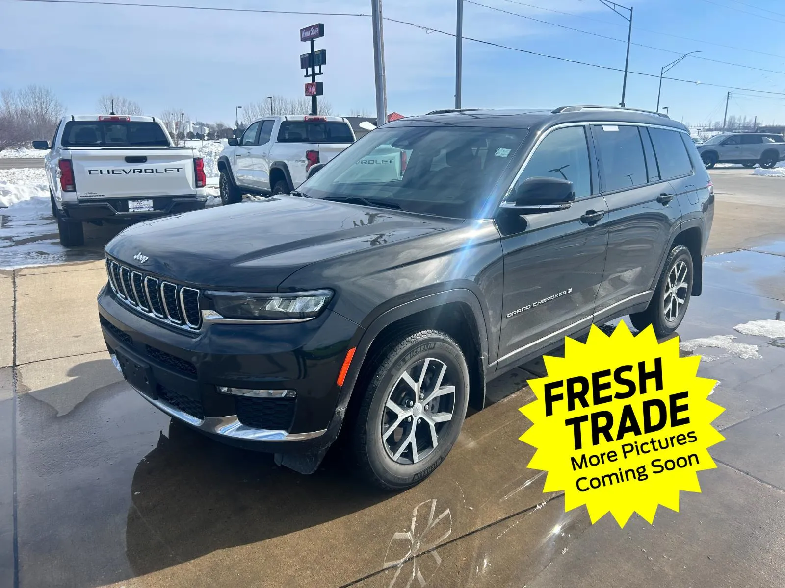 Yellow 2023 JEEP GRAND CHEROKEE L Limited for sale in Charles City, IA
