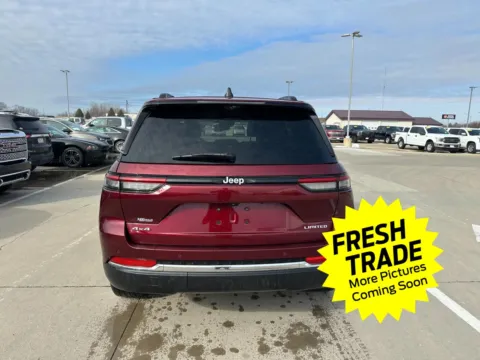 More photos of 2024 JEEP GRAND CHEROKEE Limited at Mike Molstead Chevrolet, GMC, IA