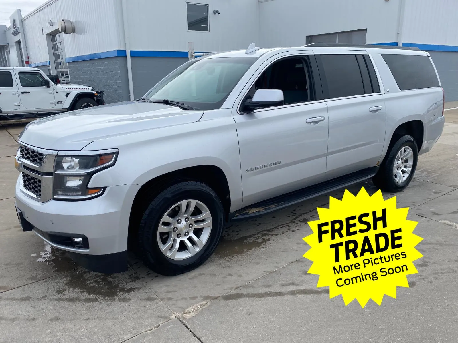 2017 Chevrolet Suburban LT for sale in Charles City, IA