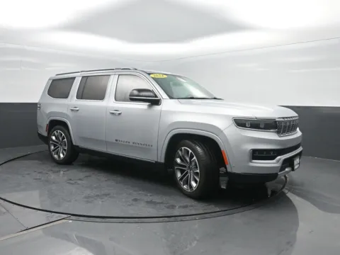 More photos of 2024 Jeep Grand Wagoneer Series III at Mike Molstead Chevrolet, GMC, IA