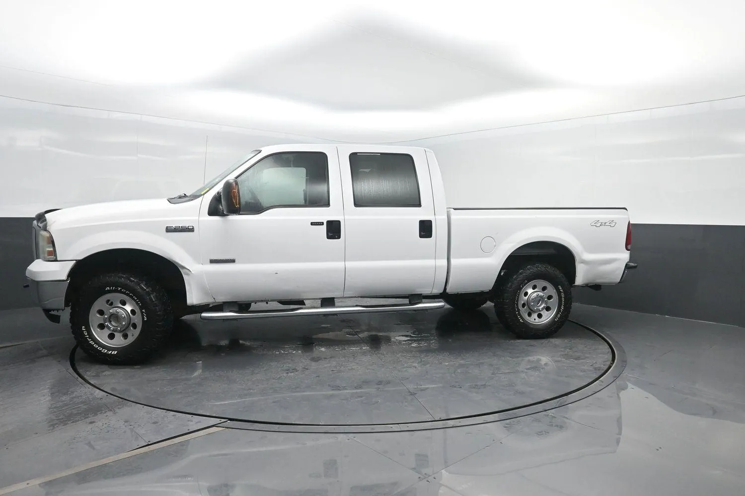 Beige 2006 FORD F-250 SD for sale in Charles City, IA