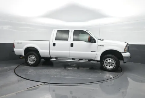 Another view of 2006 FORD F-250 SD for sale in Charles City, IA at Mike Molstead Chevrolet, GMC