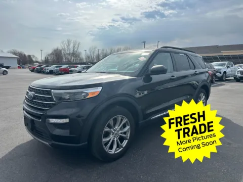 Black 2022 Ford Explorer XLT for sale in Charles City, IA