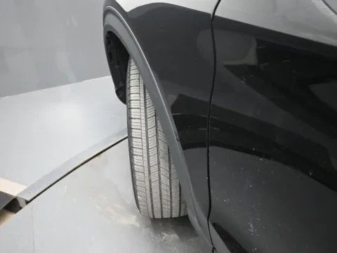 More photos of 2022 Ford Explorer XLT at Mike Molstead Chevrolet, GMC, IA