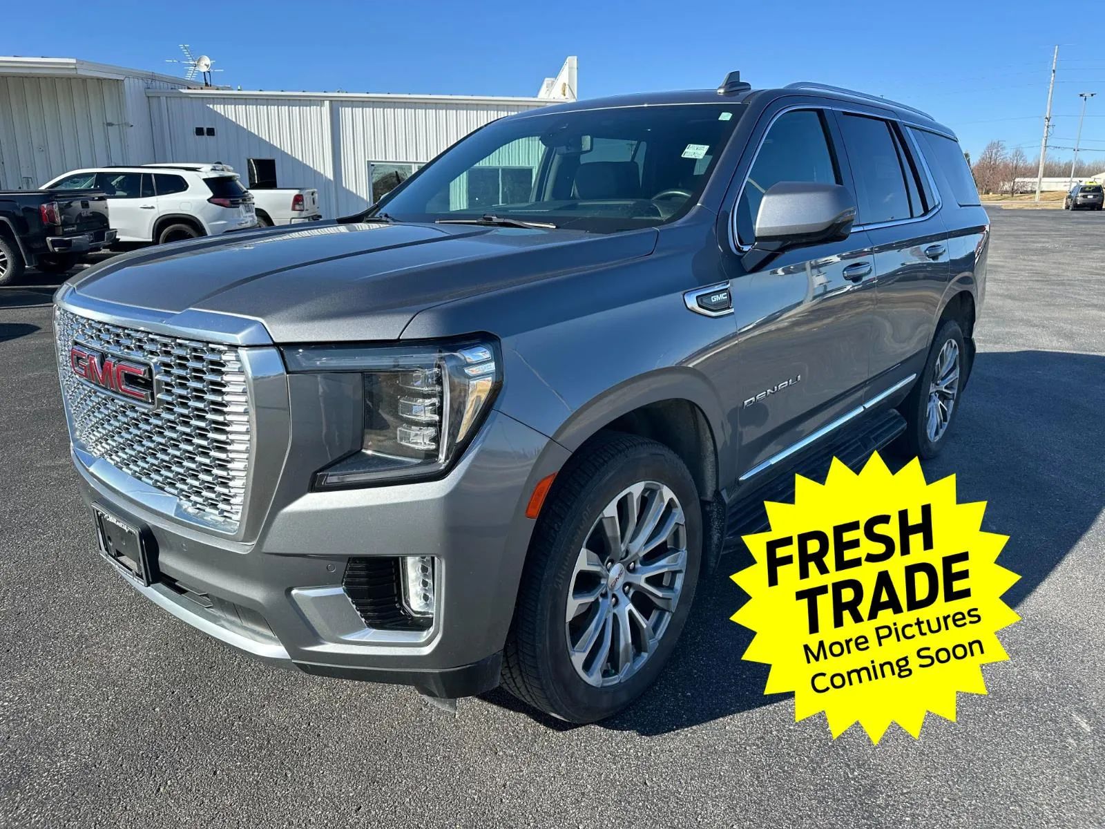 Gray 2021 GMC Yukon Denali for sale in Charles City, IA