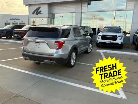 More photos of 2020 Ford Explorer Limited at Mike Molstead Chevrolet, GMC, IA