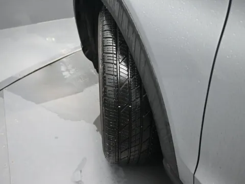 More photos of 2020 Ford Explorer Limited at Mike Molstead Chevrolet, GMC, IA