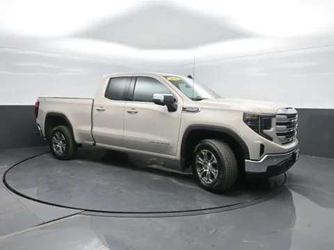 More photos of 2026 GMC Sierra 1500 SLE at Mike Molstead Chevrolet, GMC, IA