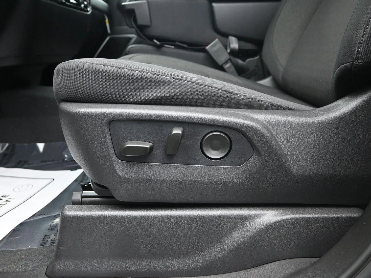 2026 GMC Sierra 1500 SLE - Photo 21