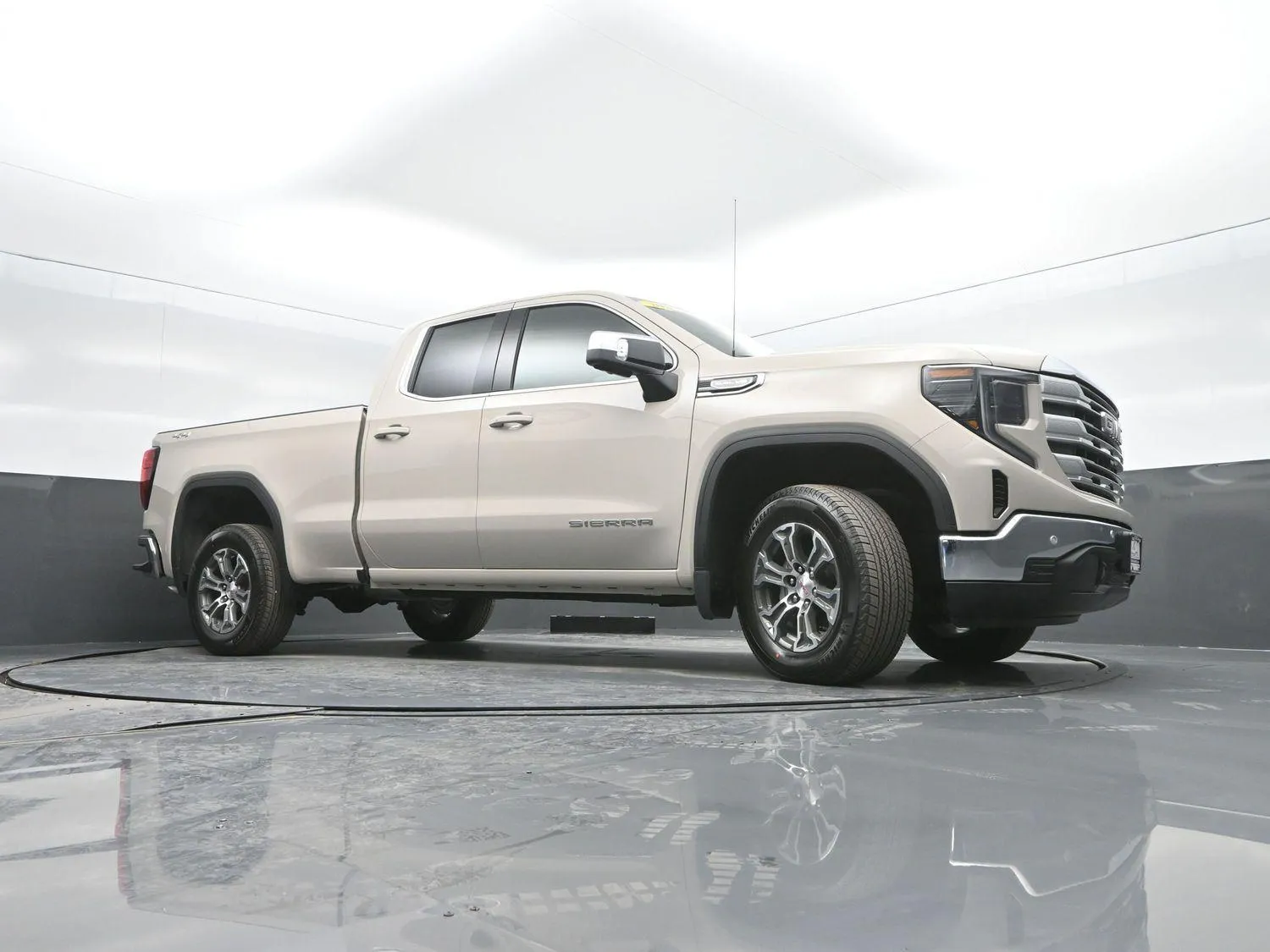 2026 GMC Sierra 1500 SLE - Photo 37