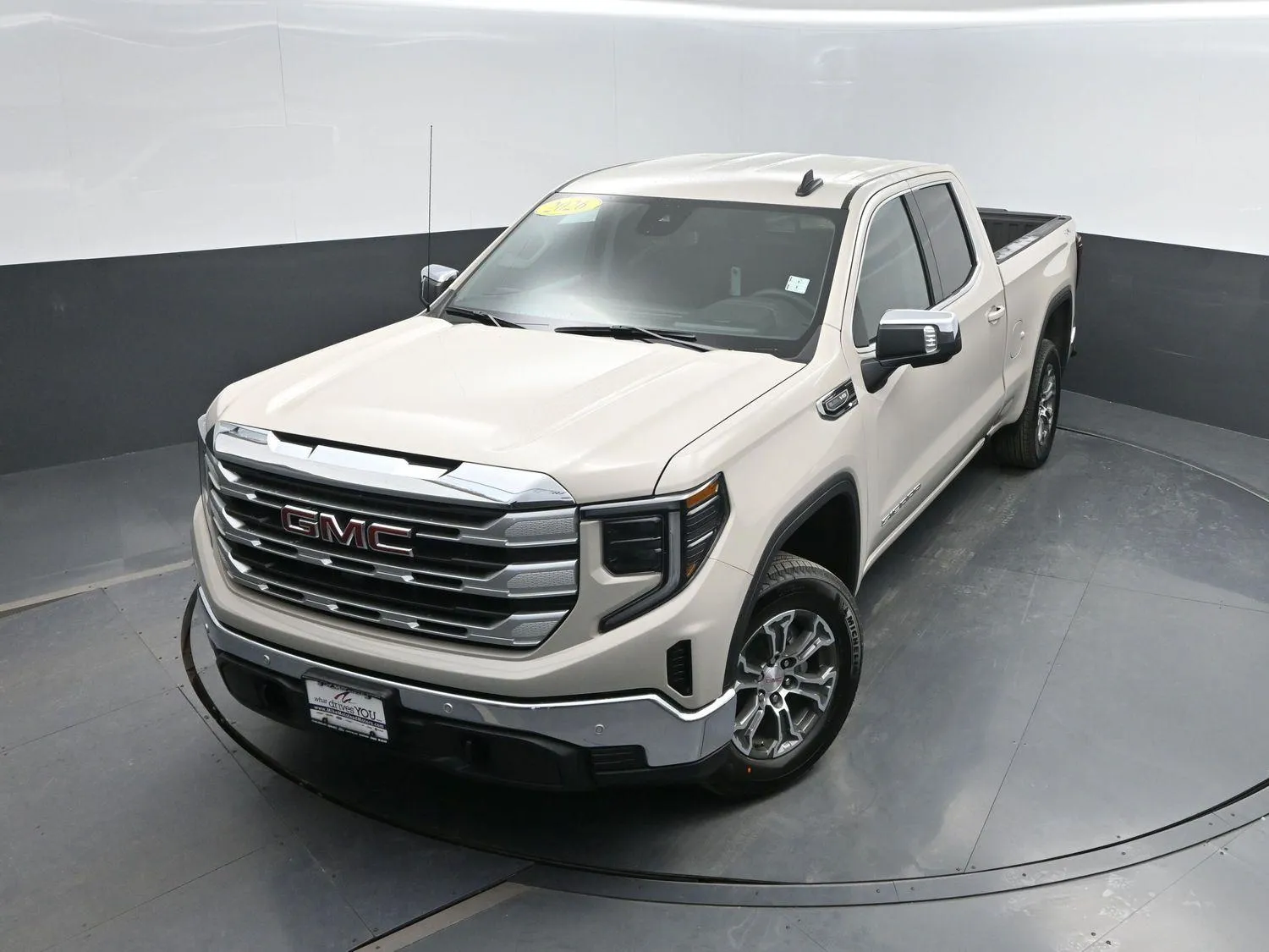 2026 GMC Sierra 1500 SLE - Photo 38