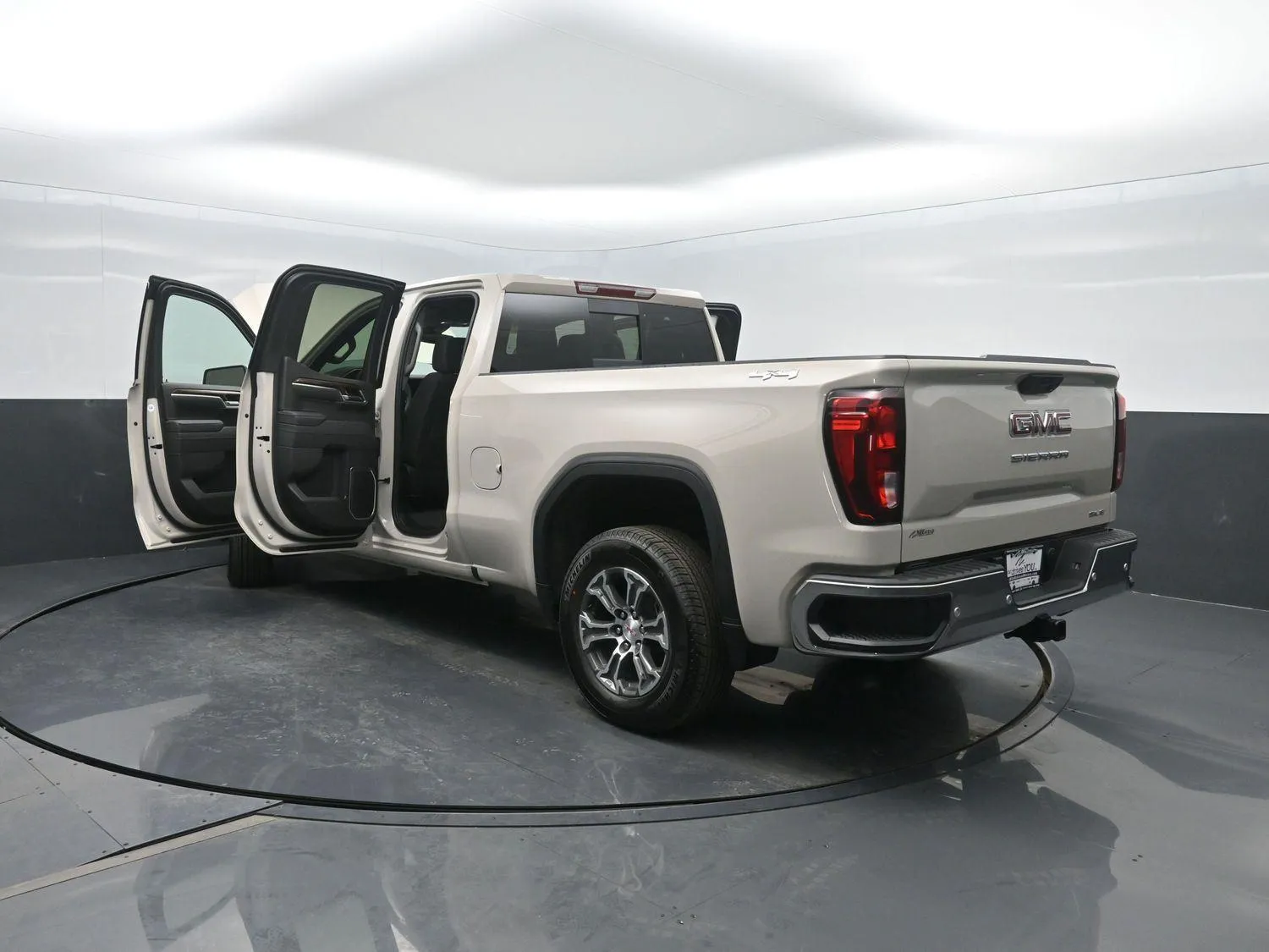 2026 GMC Sierra 1500 SLE - Photo 48