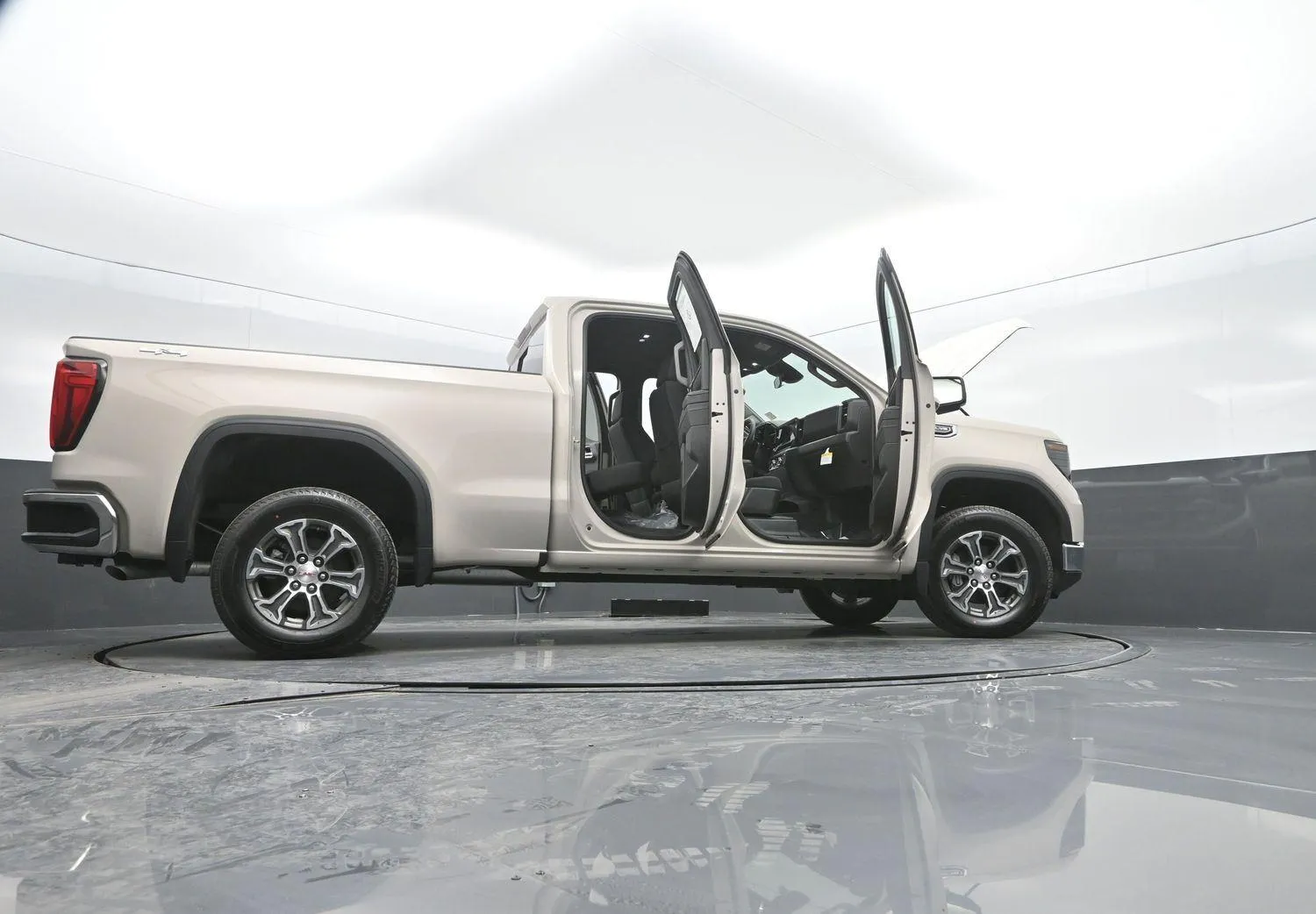 2026 GMC Sierra 1500 SLE - Photo 53