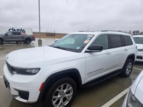 White 2021 Jeep Grand Cherokee L Limited for sale in Charles City, IA