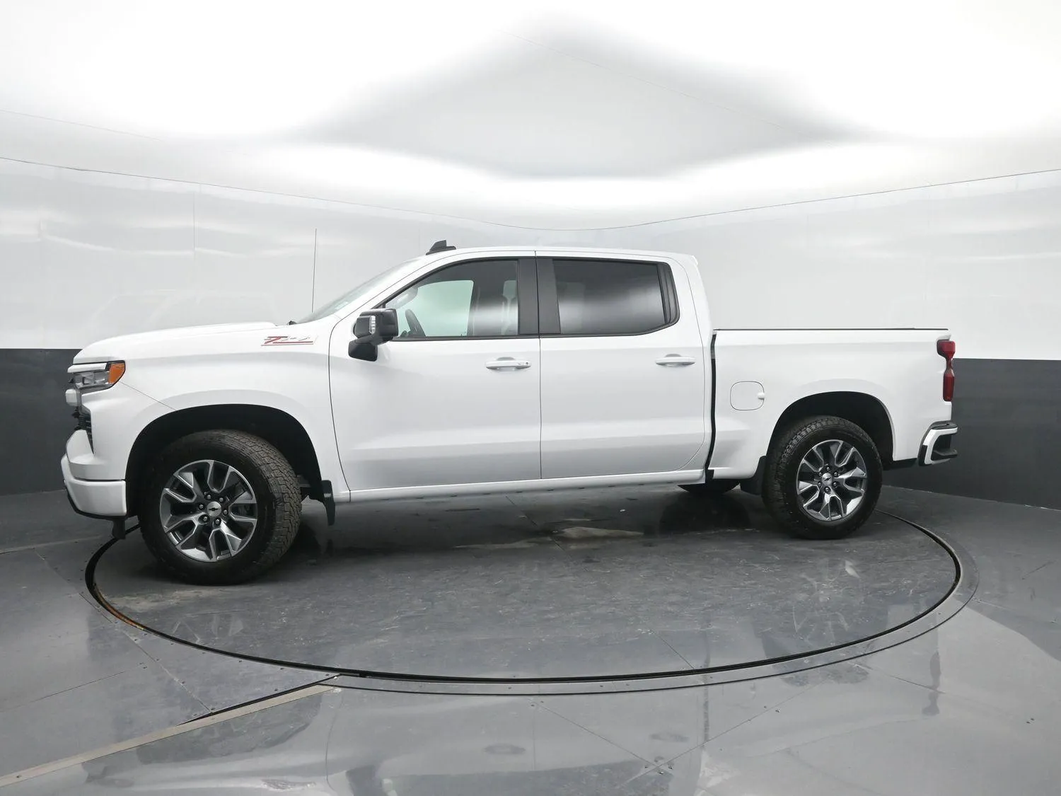 White 2026 Chevrolet Silverado 1500 RST for sale in Charles City, IA