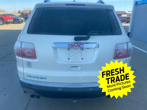 More photos of 2010 GMC Acadia SLT2 at Mike Molstead Chevrolet, GMC, IA