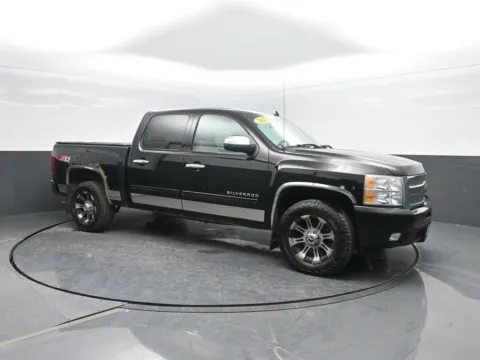 More photos of 2010 Chevrolet Silverado 1500 LTZ at Mike Molstead Chevrolet, GMC, IA