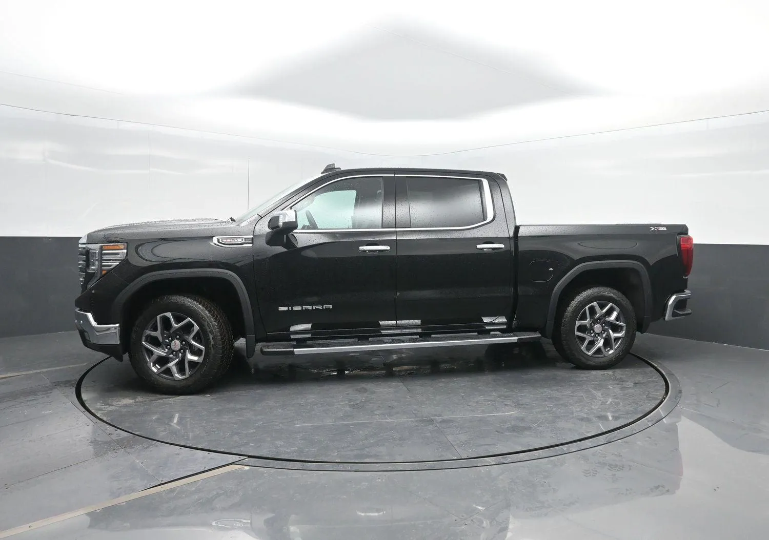 Black 2026 GMC Sierra 1500 SLT for sale in Charles City, IA