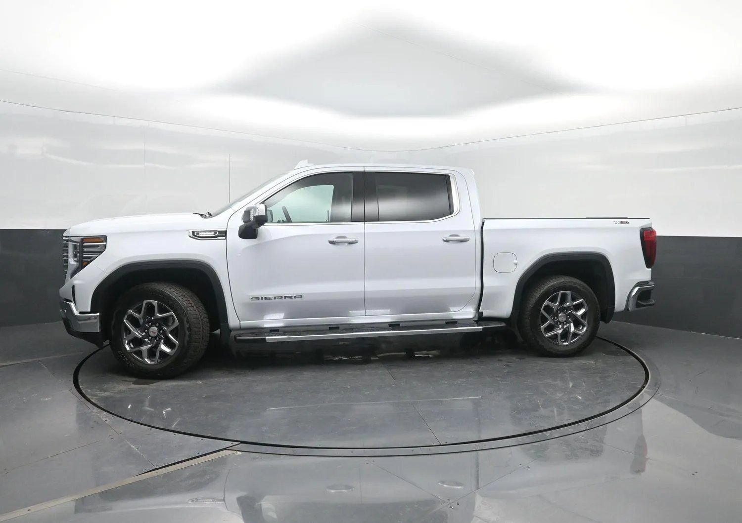 White 2026 GMC Sierra 1500 SLT for sale in Charles City, IA