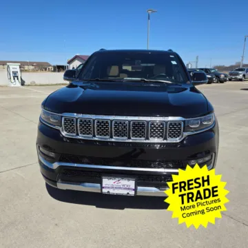 Another view of 2022 Jeep Grand Wagoneer Series III for sale in Charles City, IA at Mike Molstead Chevrolet, GMC
