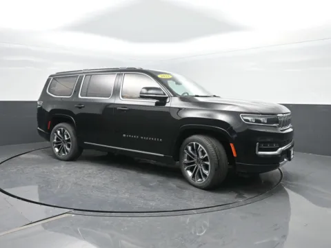 More photos of 2022 Jeep Grand Wagoneer Series III at Mike Molstead Chevrolet, GMC, IA