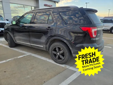 More photos of 2017 Ford Explorer XLT at Mike Molstead Chevrolet, GMC, IA