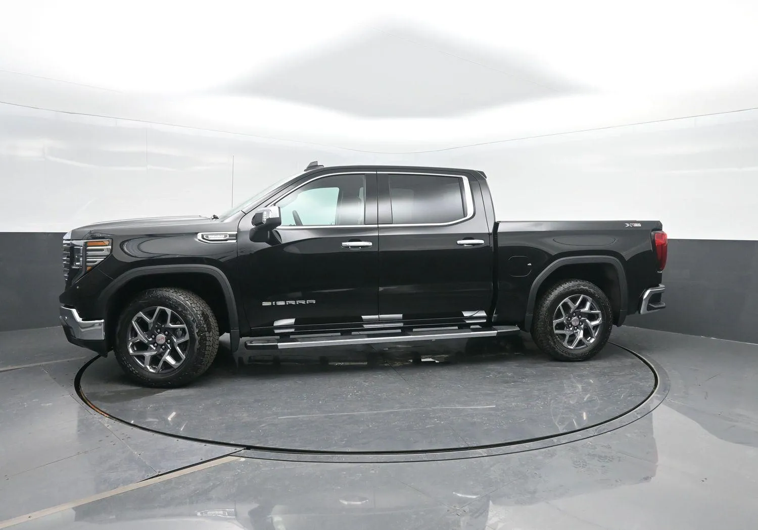 Black 2026 GMC Sierra 1500 SLT for sale in Charles City, IA