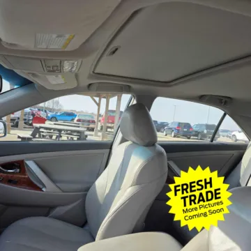 More photos of 2009 Toyota Camry XLE at Mike Molstead Chevrolet, GMC, IA