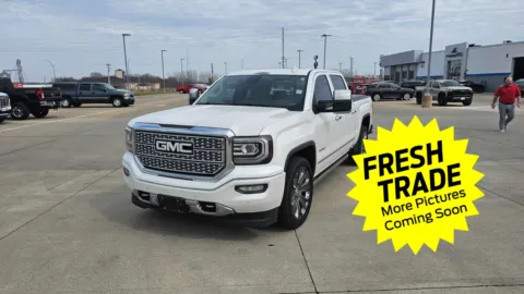White 2017 GMC Sierra 1500 Denali for sale in Charles City, IA