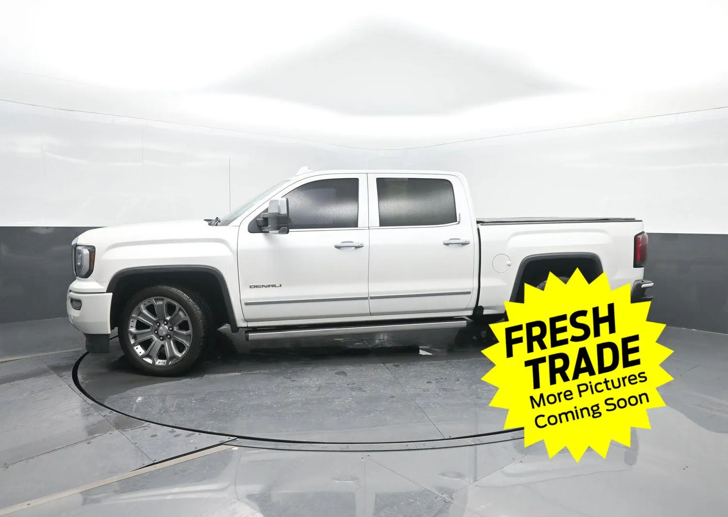 2017 GMC Sierra 1500 Denali for sale in Charles City, IA